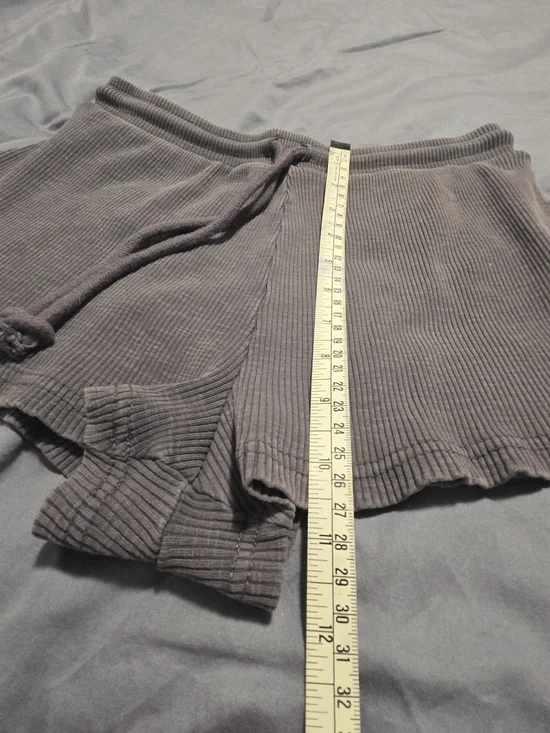 ZARA Purple Ribbed Drawstring Lounge Shorts. Size S - Picture 7 of 9